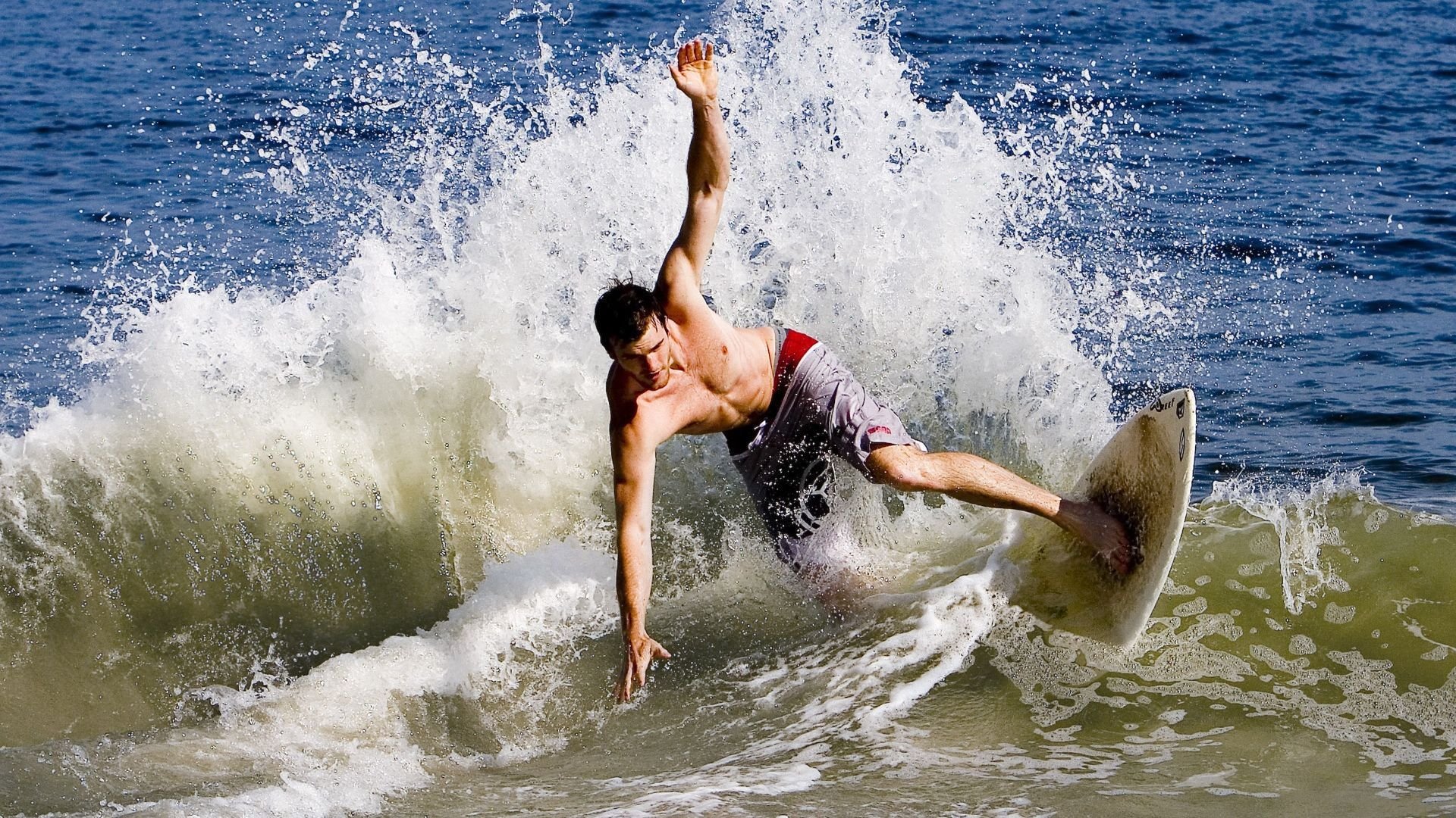 张雨霏助力中国压制澳洲 美队最终夺冠，张雨霏回应美国