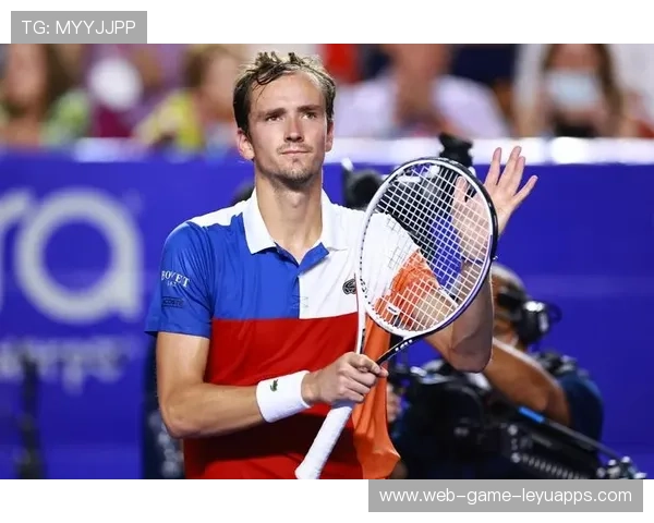 梅德韦杰夫硬地统治继续,状态极佳,梅德韦杰夫专访 梅德韦杰夫硬地统治继续,状态极佳,梅德韦杰夫专访