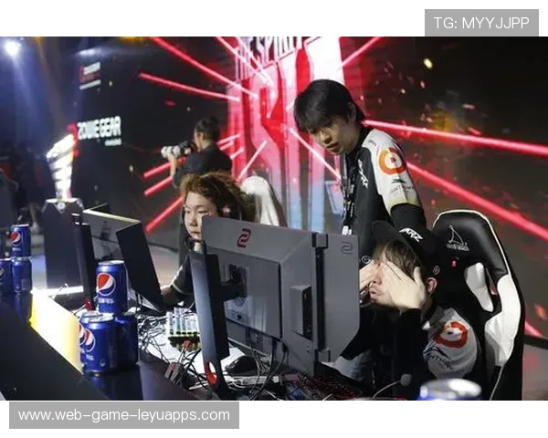 电竞赛场再次爆出冷门